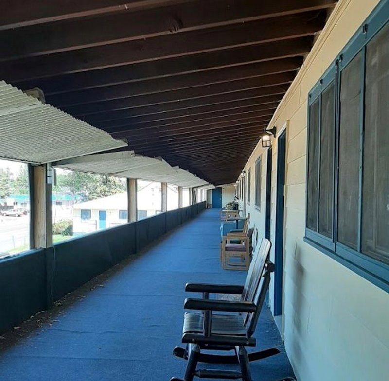 Love Hotels Timberline By OYO Lake Superior (Blue Cloud Motel) - From Web Listing (newer photo)